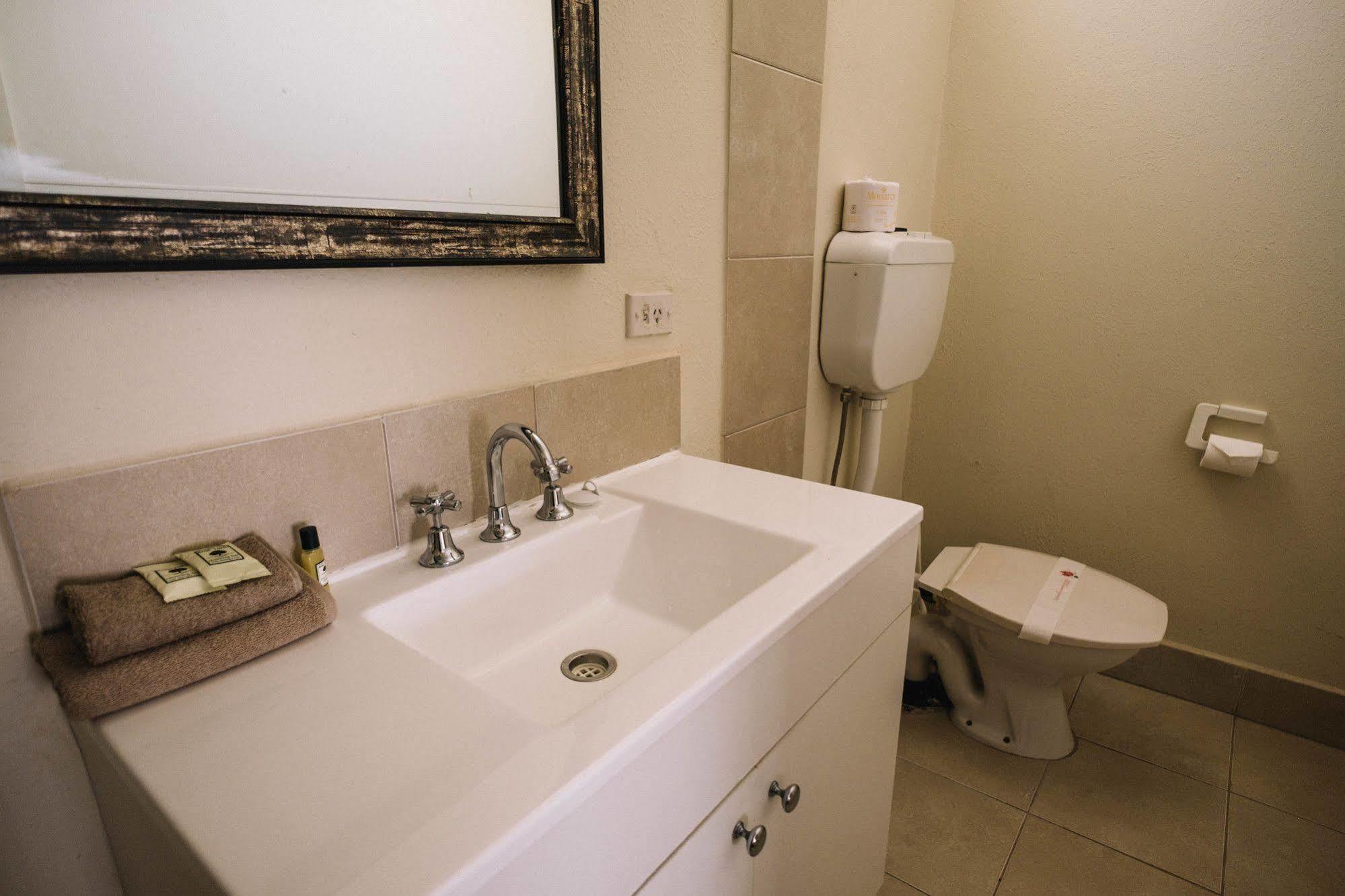 Stawell'S London Motor Inn Luaran gambar